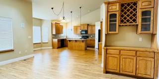Stunning Executive 4 Bedroom 2 Bath Home in Northwest Loveland - 3-Car Garage! Gallery 7