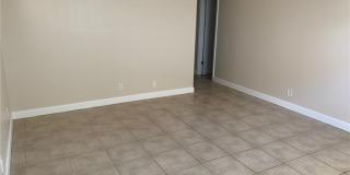 206 SW 1st Street Gallery 3