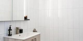 299 West 47th St. Gallery 4