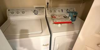 Bungalow in Charlotte with 2 bedrooms, 2 baths Gallery 12