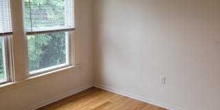 2027-2028 School Year Available  / 6 BR, 3 Bath house within walking distance of UVA grounds and the Corner Gallery 14