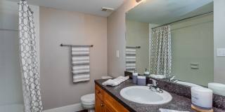 The Landings at Pembroke Lakes Apartments Gallery 6