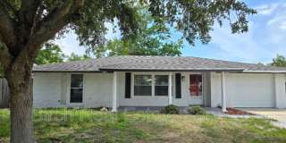 7435 Live Oak Ln Gallery 1