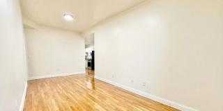 Nicely renovated, pet friendly 3 bed in South Boston. Gallery 17