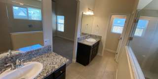 Immaculate like New Home in the gated Windmills at Tule Heights! Gallery 19