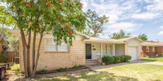 Centrally Located 3 Bedroom 2 Bathroom house! Gallery 5