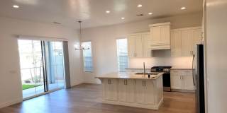 Beautiful 3 Bedroom Home in Hidden Valley! Gallery 1