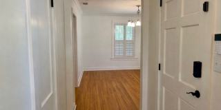3/2 Duplex Conveniently Situated in an Established Neighborhood! Gallery 14