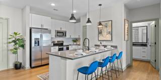 District Midtown Gallery 3