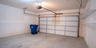 3 Bedroom Duplex with a fenced in yard in Battlefield, MO Gallery 6