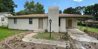 3 Bedroom • 2 Bath • $1,450/mo Gallery 1