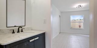 320 NE 42nd Street Gallery 20