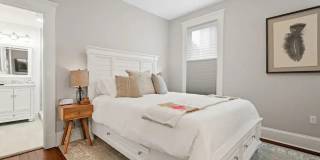 Beautifully Furnished 2 Bedroom Apartment Gallery 18