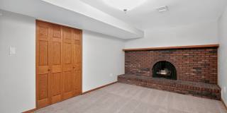 Spacious 6BR House in Lakewood Gallery 1