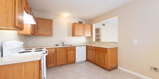 7300 Twin Crest Dr - 201 Gallery 5