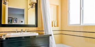 8246 4th Street Gallery 32