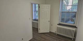 41 W TEMPLE Avenue Gallery 6