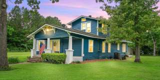 4320 Greenwood Boulevard Gallery 2
