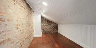 732 BURGUNDY Street Gallery 10