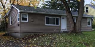 Spacious 4 bedroom 1.5 bath ranch Eastwood Gallery 1