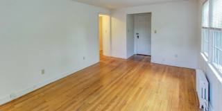 Schuyler Place Gallery 13