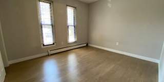Modern Farwell Ave Apartments Gallery 16