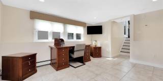 36 Prescott Gallery 17