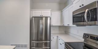 New 3 Bedroom Town Home Gallery 9