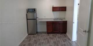 2060 SE 14th St Gallery 8