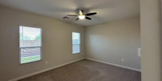10319 W Harmony Ln Gallery 18