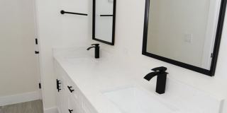 ANNUAL RENTAL Naples Park 3 Bedroom // 2 Bathroom Single Family Home Gallery 10