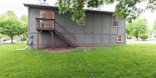 4 Bed home in Olathe- Quick access to I-35 Gallery 5