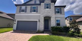 Spacious 4 bedroom, 2.5 bathroom house, no rear neighbors Gallery 1