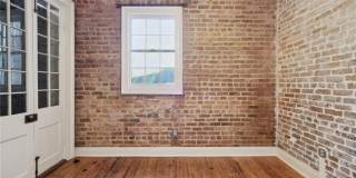 526 ROYAL Street 4 Gallery 9