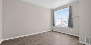 Newly renovated 2 Bedroom Condo in Centennial Gallery 27