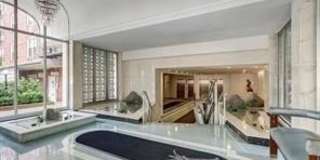 54-40 Little Neck Parkway unit: 1A Gallery 5