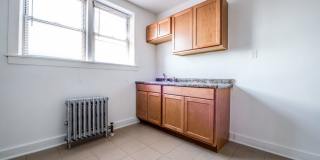 6705 S Michigan Gallery 19