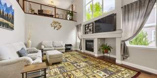 Stunning 4 bed, 4 bath on Corner Lot! Available Mid-August! Gallery 9