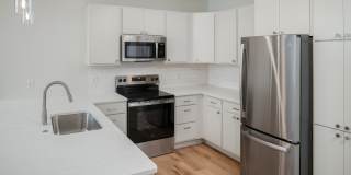 Allen Bay Apartments Gallery 4