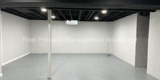 Oak Park Mid-Century Modern Beauty! Gallery 19