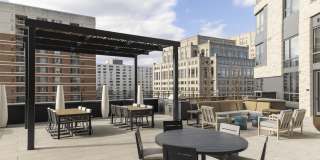 Solaire 8200 Dixon Gallery 7