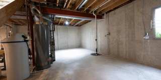 21258 W Cascade Court Gallery 13