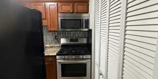 Experience Luxury Living at Bellagio Living II: Modern Apartments in Lawrence, Indiana Gallery 1