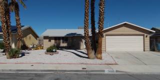 4-Bedroom Home with Spacious Backyard Gallery 1