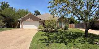 1102 Crested Point Court Gallery 1