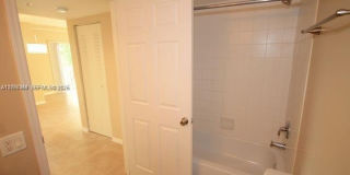 280 Crestwood Cir Gallery 13