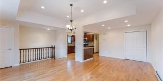228-20 Edgewood Avenue unit: 2 Gallery 1