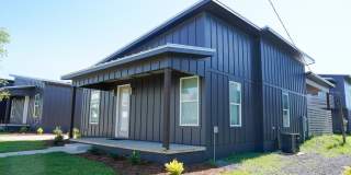 Cottage Court Gallery 5