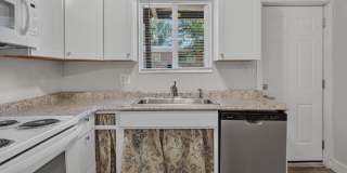3 Bed / 1 Bath Home for Rent in Springville 3 Bed / 1 Bath Home for Rent in Springville Gallery 8