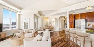 The Landings at Silver Lake Village Gallery 6